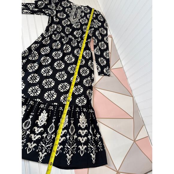 LOFT Ann Taylor Black & White Floral Tiered Midi Dress Long Sleeve Casual Size S - Picture 6 of 8